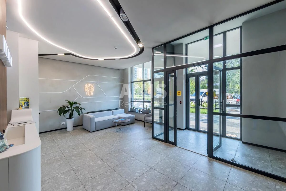 2k apartment vul. Voskresens'ka 2A7022119