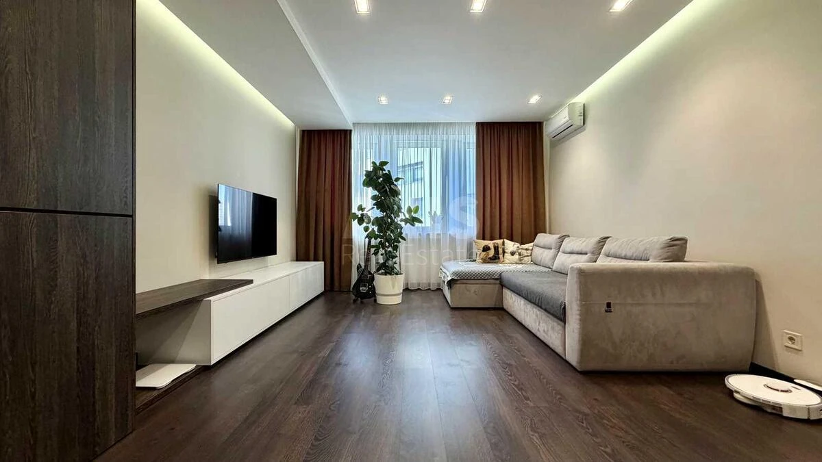 3k apartment pr-t Bazhana Mykoly 14713494