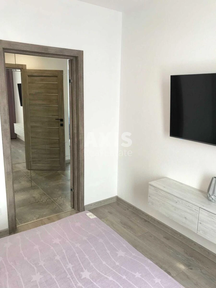 1k apartment vul. Tyraspol's'ka 437110011