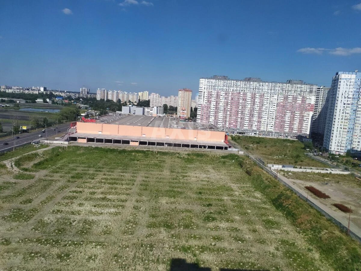 4к квартира ул. Елены Пчилки 2Б699379