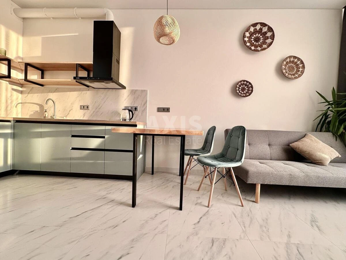 1k apartment vul. Rodyny Kristeriv 16697001