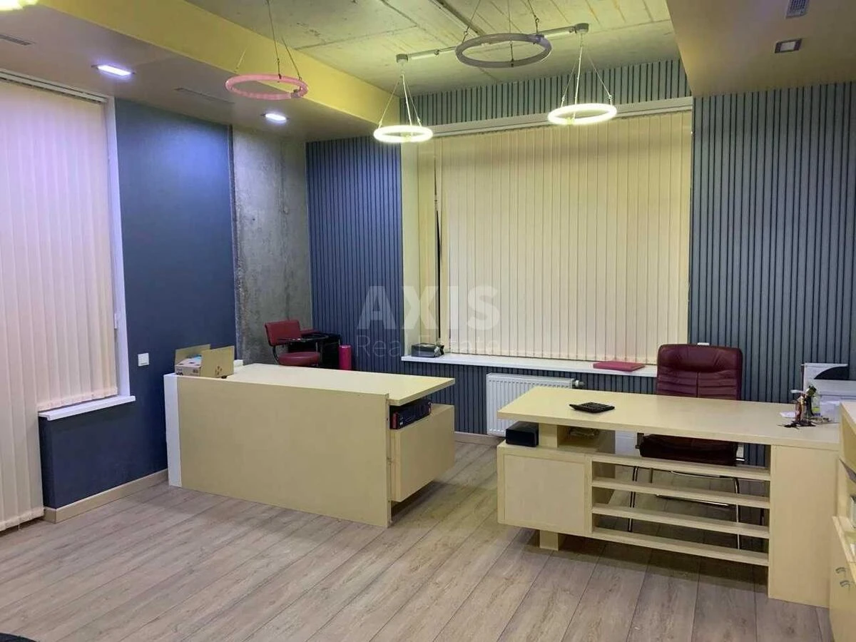 Объект торговли пр-т Лобановского 6В, 130м2700529