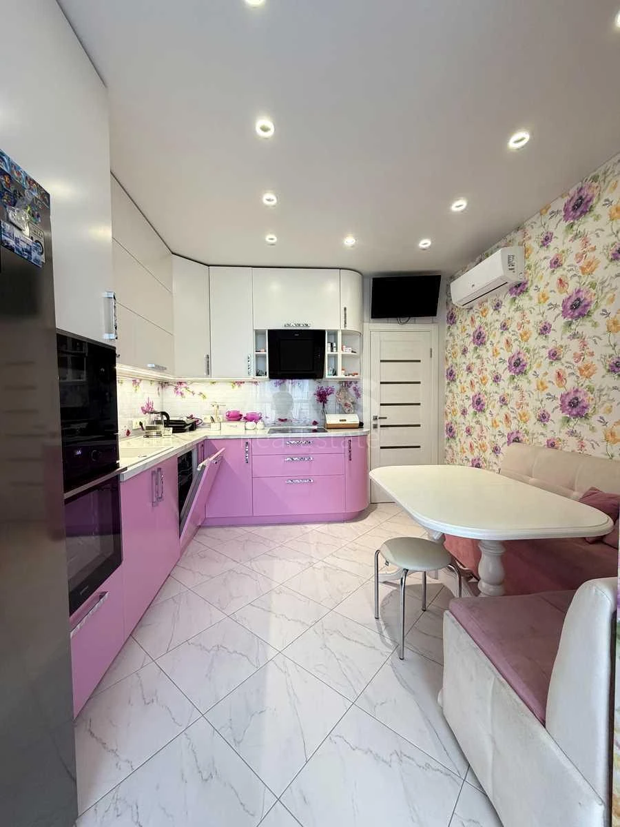 3k apartment vul. Polupanova 1670607