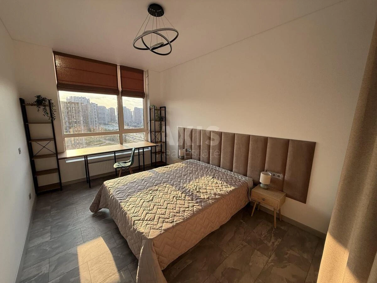 1k apartment vul. Rodyny Kristeriv 16697005