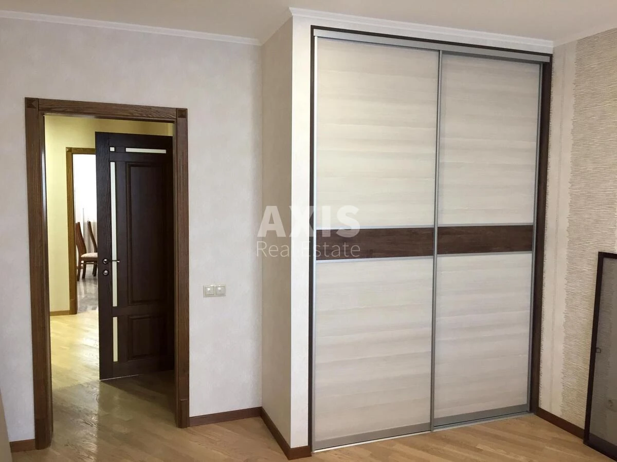 2k apartment vul. Sikors'kogo Igorja Aviakonstruktora Four B674306