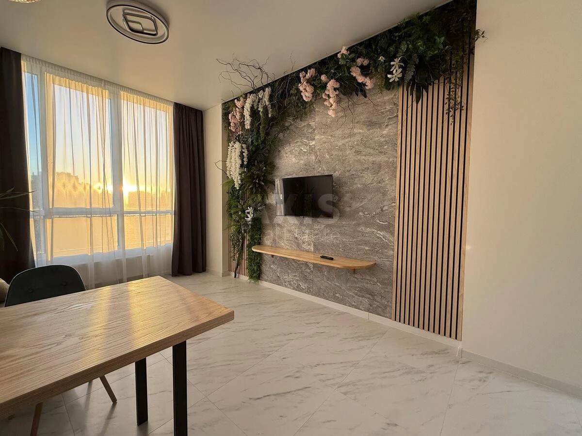 1k apartment vul. Rodyny Kristeriv 16697003