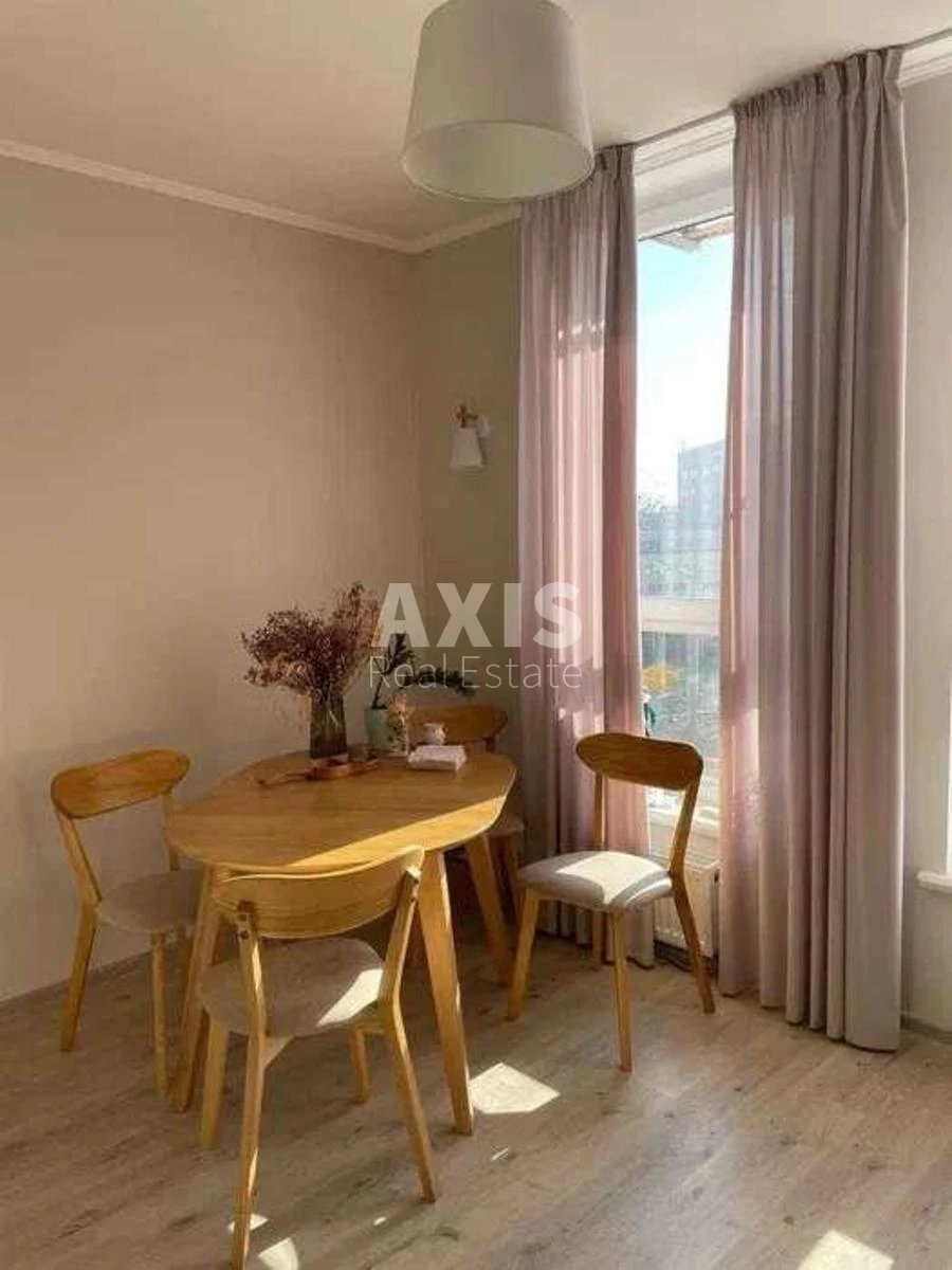 1к квартира пр-т Берестейский 67299740
