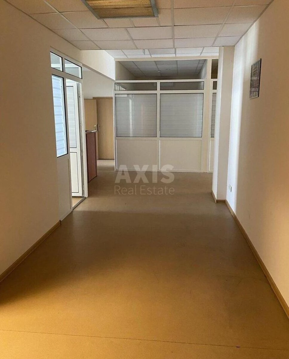 Office vul. Lypkivs'kogo Vasylja Mytropolyta 45, 272m2713607