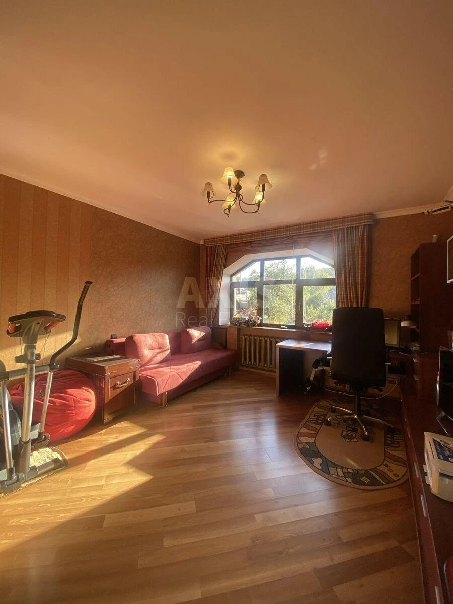 Дoм ул. Добрый Путь, 260м2, город Киев621613