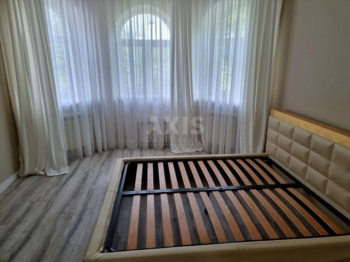 House vul. Rajevs'kogo Mykoly, 500m2, Kyiv city6661621