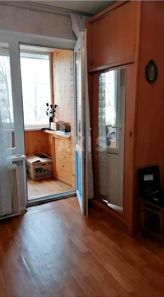 3к квартира ул. Анатолия Соловьяненко 14702650