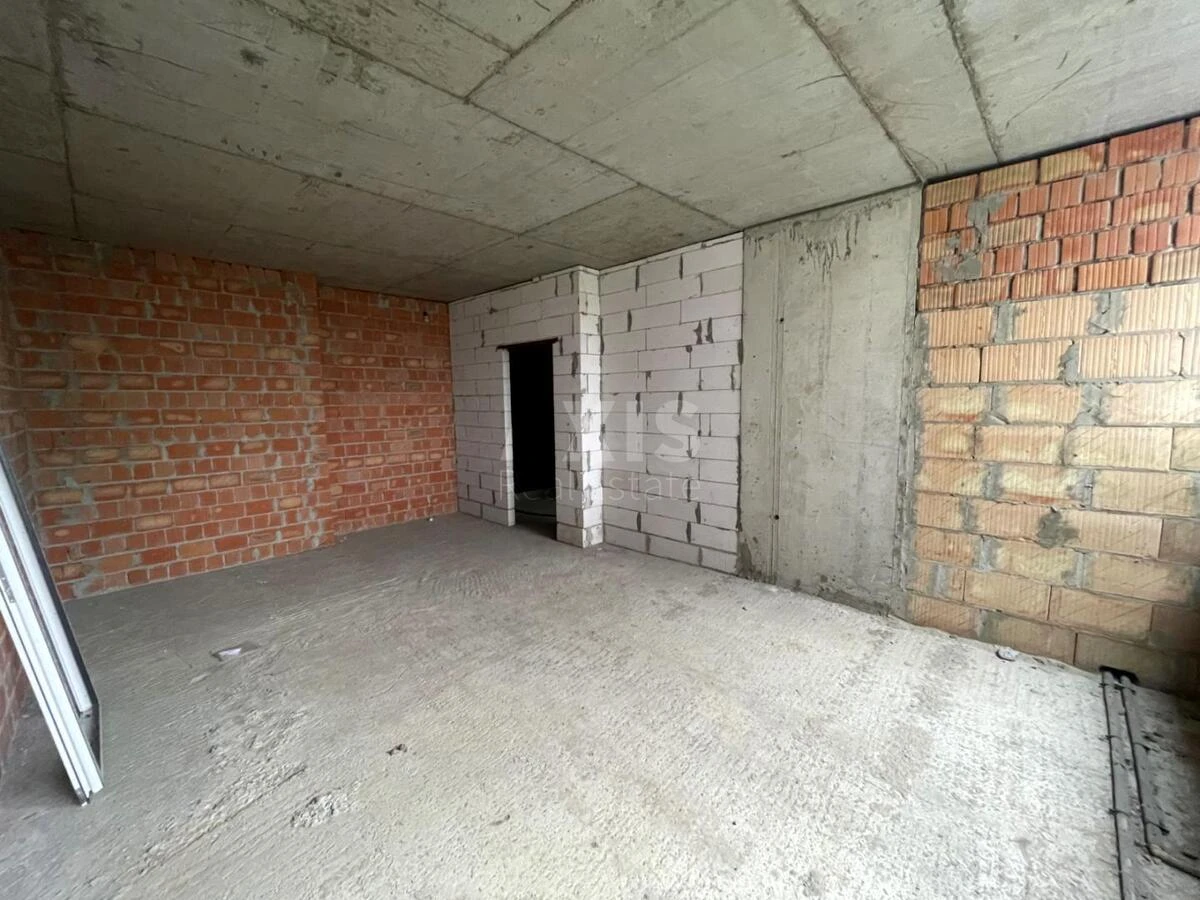 2к квартира ул. Августина Волошина 32А677309