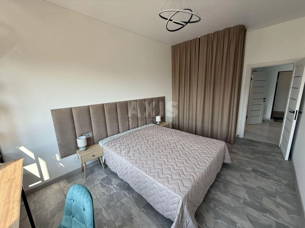 1k apartment vul. Rodyny Kristeriv 16697007