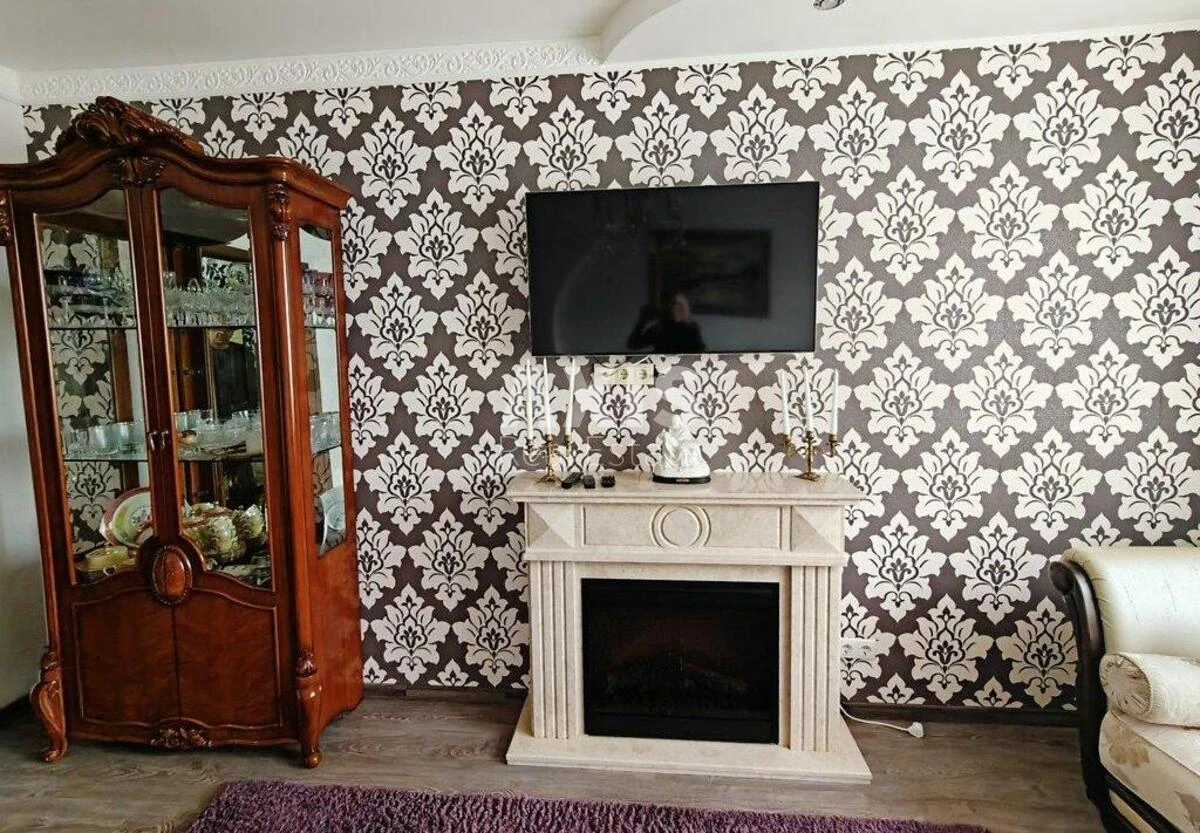 3k apartment pr-t Svobody 2695647