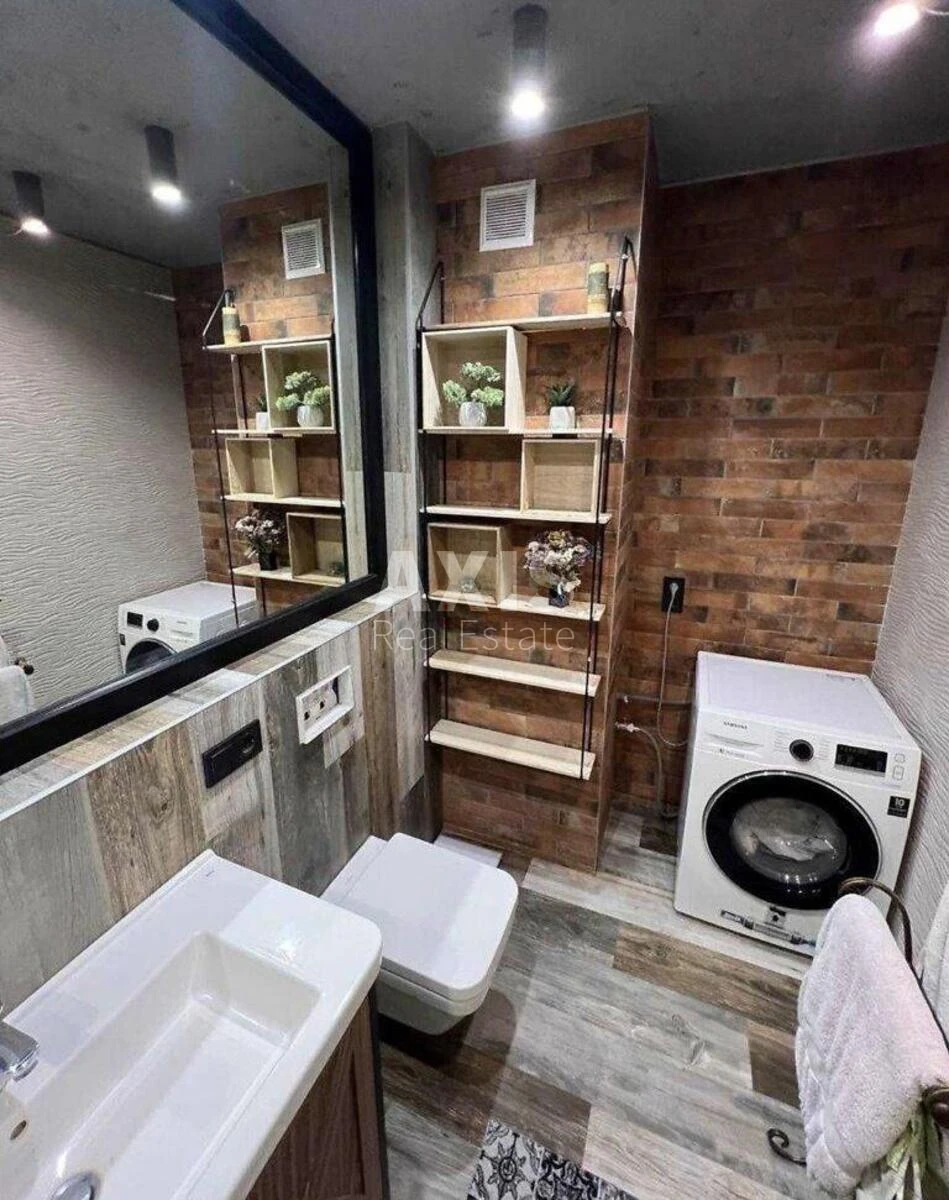 2k apartment vul. Zarichna 1B6985312
