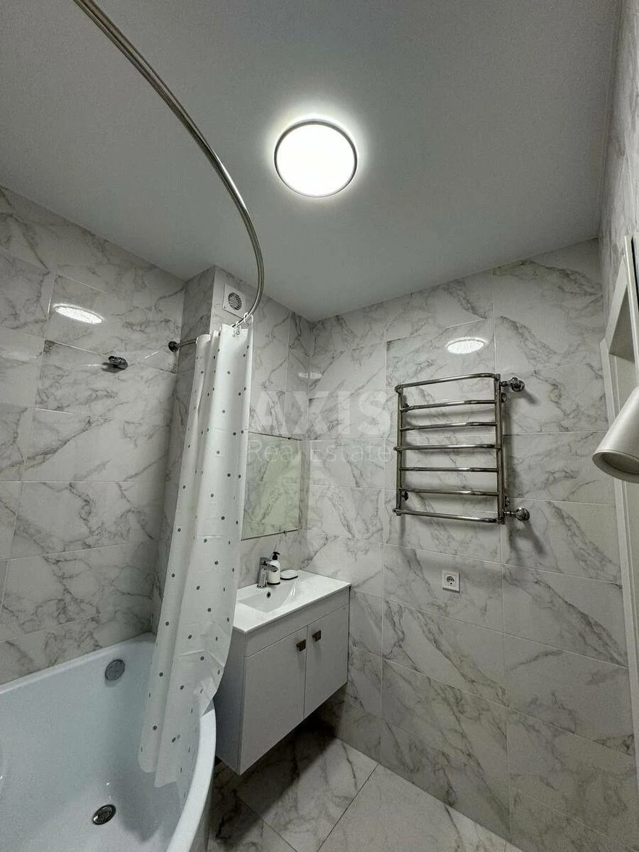 2k apartment vul. Radystiv 34Ж690569