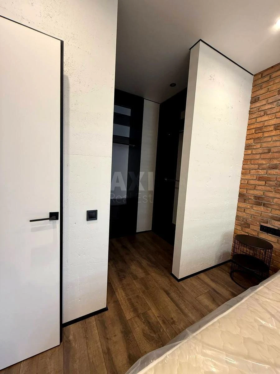 2к квартира наб. Днепровская 15Е6898816
