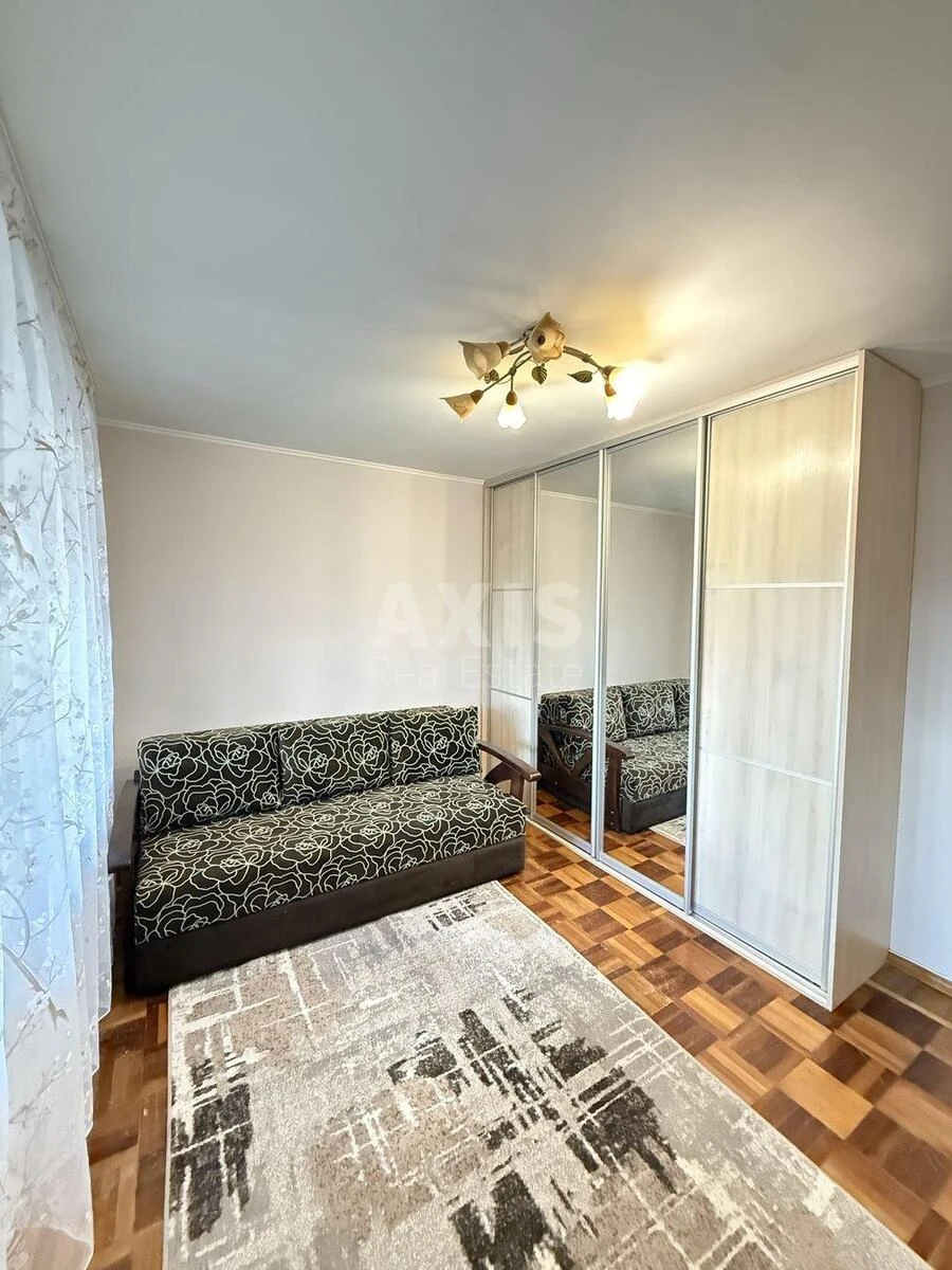 2k apartment vul. Antonovycha 165711016