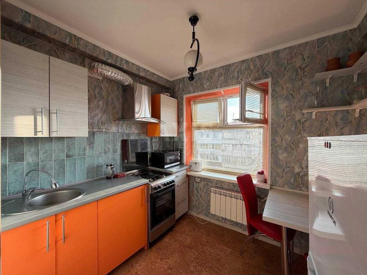 1к квартира пр-т Оболонский 14Е712594