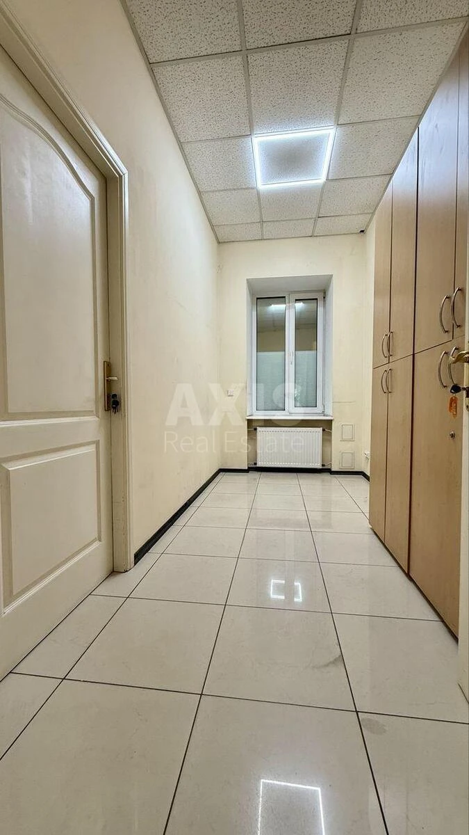 Office vul. Nimec'ka 3, 85m2700885