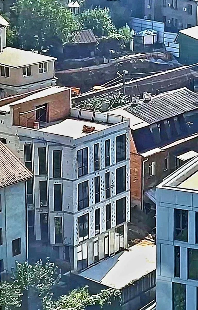 Office vul. Strutyns'kogo Sergija 6, 543m27040912