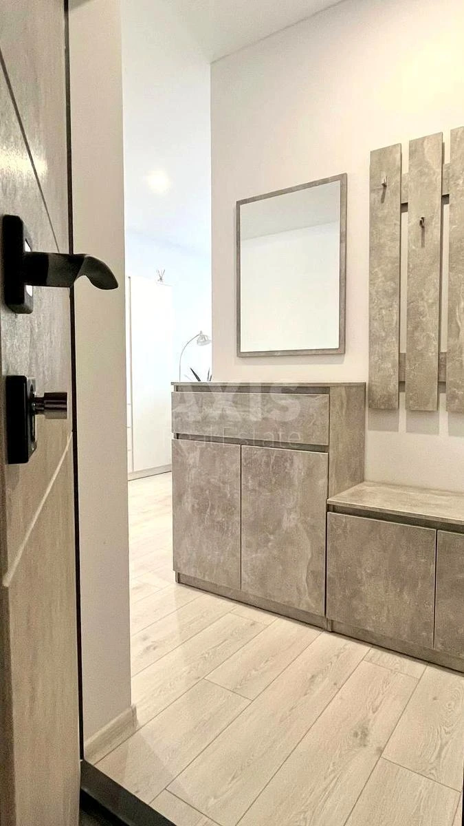 1k apartment vul. Obuhivs'ka 916800212