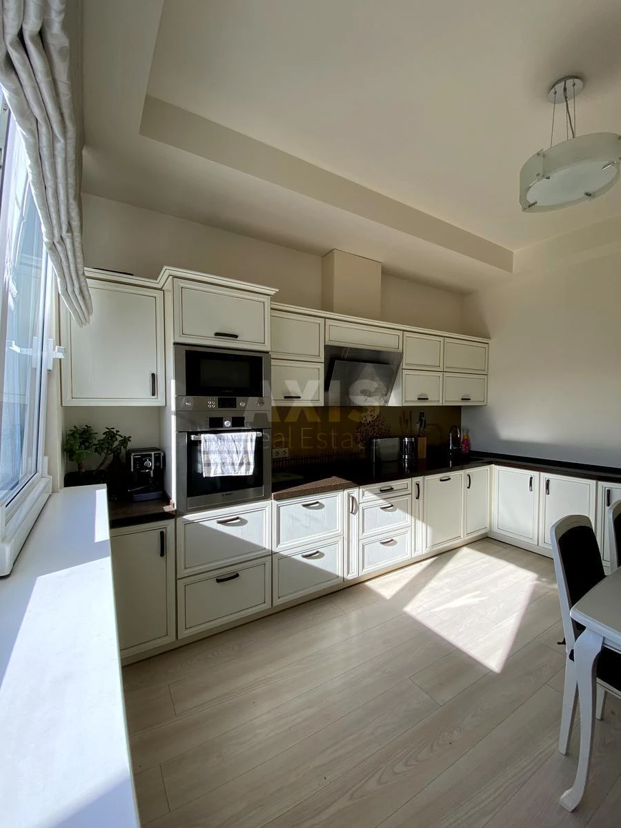 3k apartment vul. Chervonogvardijs'ka 868551