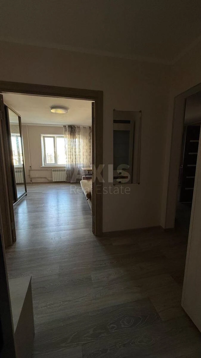 2k apartment vul. Revuc'kogo 19/17191612