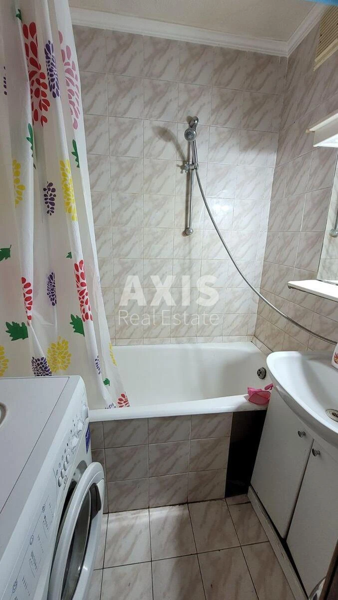 2k apartment pr-t Chervonoyi Kalyny 28696864
