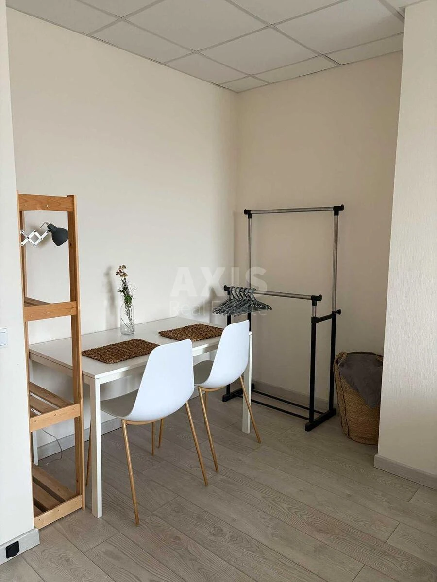 1k apartment pr-t Berestejskij 90/1690768