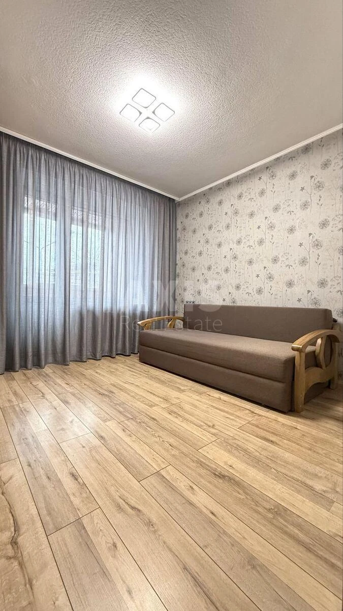 2k apartment vul. Hmel'nyc'ka 10700873