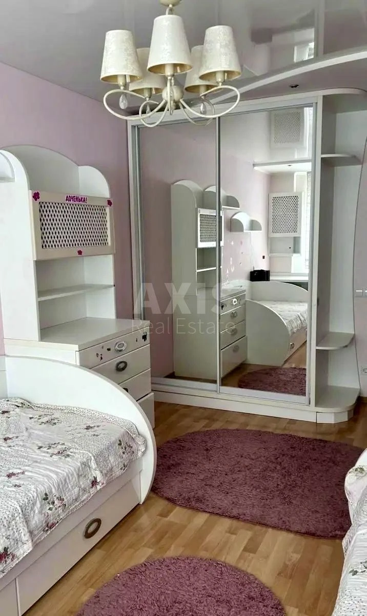 3к квартира пр-т Гонгадзе Георгия 18Д687176