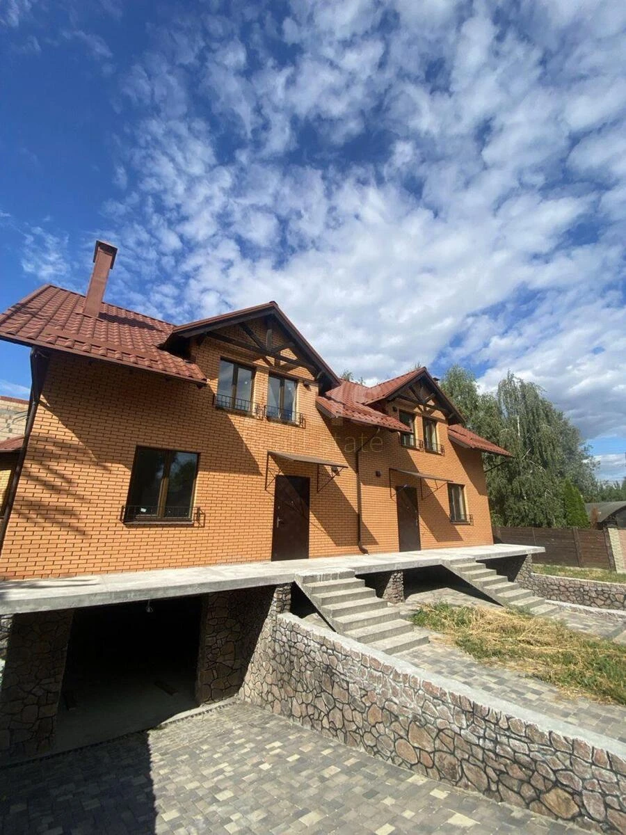 Дoм ул. Богатырская, 170м2, город Киев675180