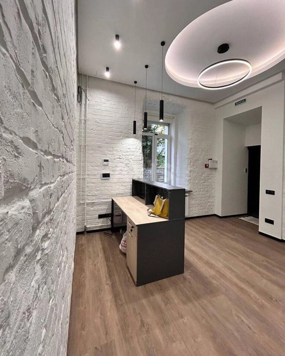 Office vul. Bohdana Stupky 3, 77m2690895