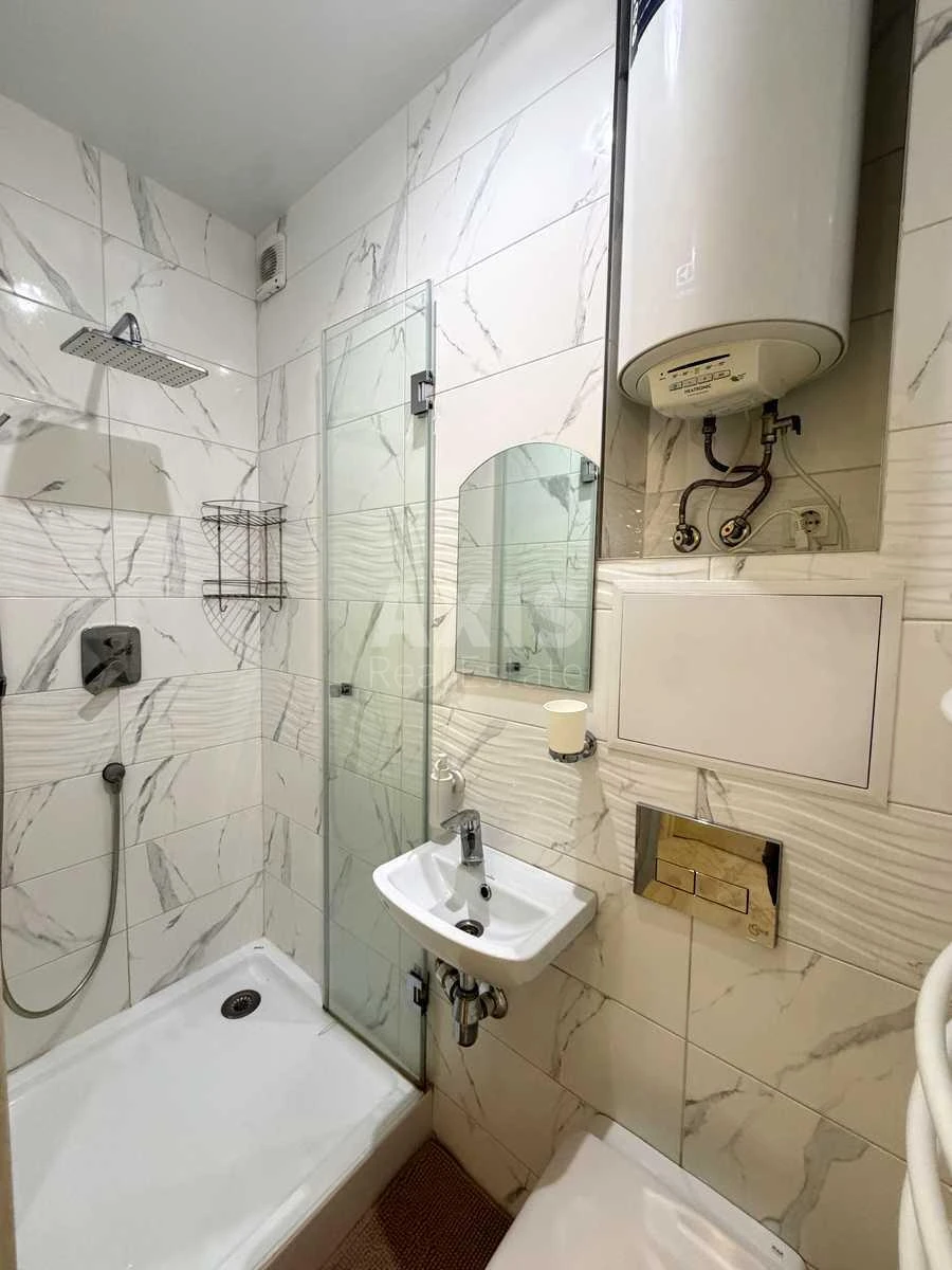 3k apartment vul. Polupanova 16706078