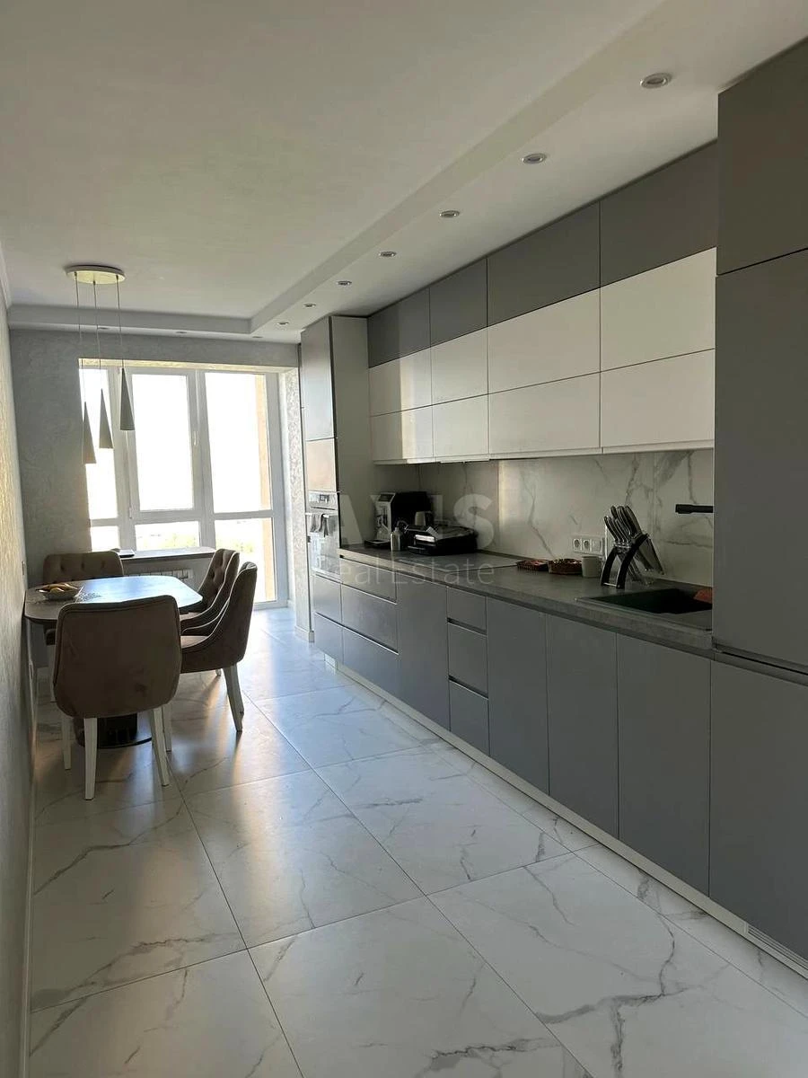 3k apartment bul. Darnyc'kyj 1068974
