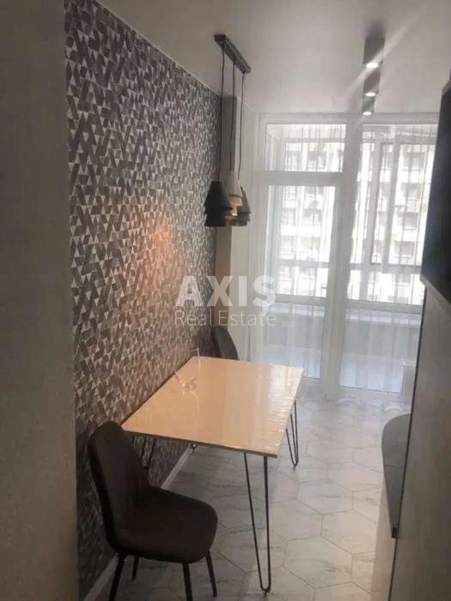 1k apartment pr-t Yevropeyskoho Soyuzu 41В348951