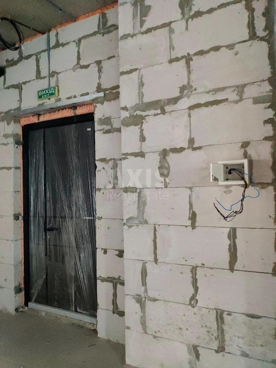 Офис ул. Стуса Василия 35А, 600м2677087