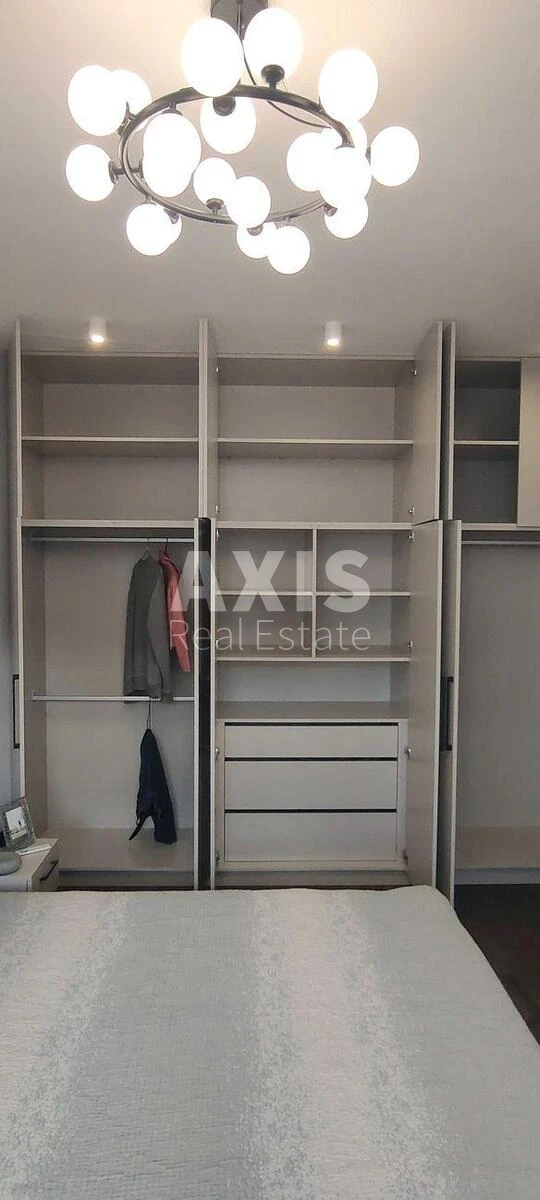 1k apartment vul. Degtjarivs'ka 17610969