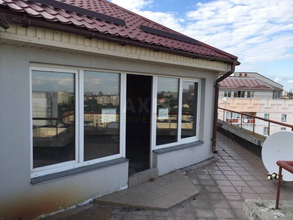 Trade object vul. Puljuja Ivana 2, 180m2685813