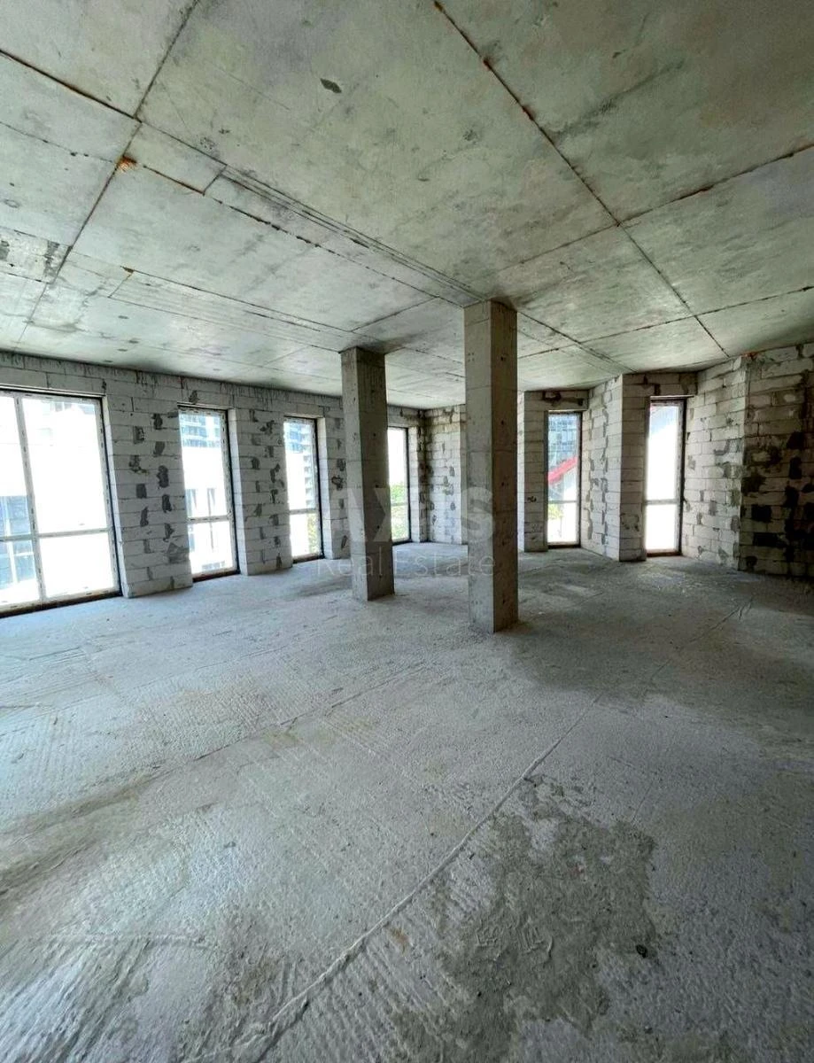 Office vul. Strutyns'kogo Sergija 6, 543m2704093
