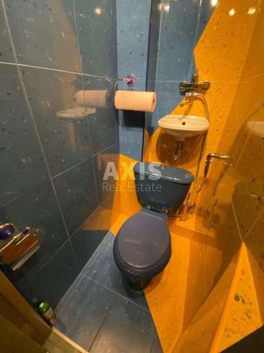 2k apartment vul. Ahmatovoi' Anny 43296884