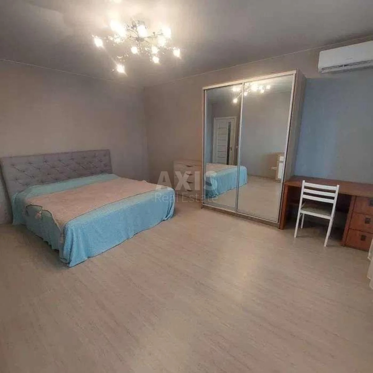 2k apartment pr-t Berestejskij 131713202