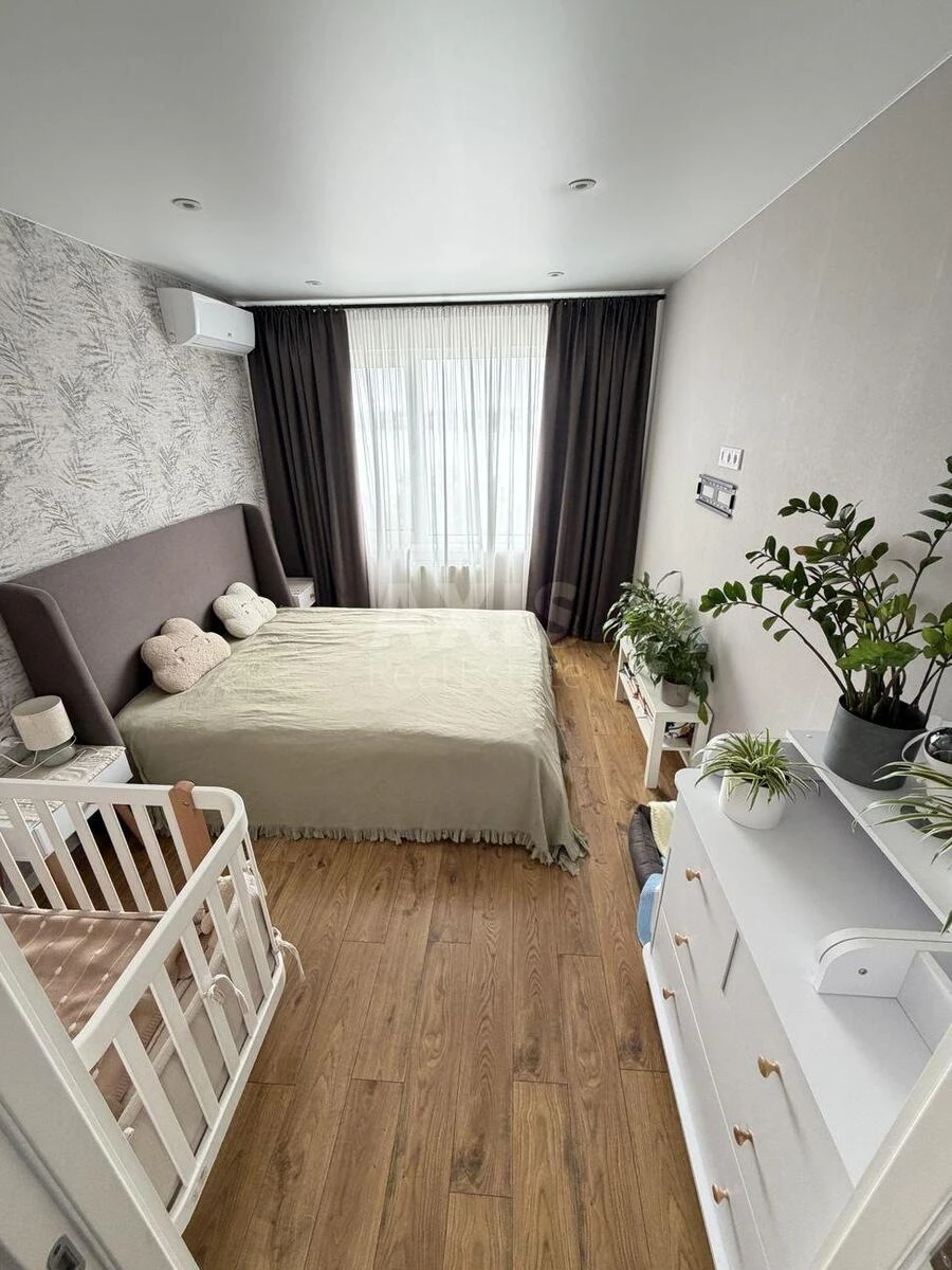 1k apartment vul. Vyshnjakivs'ka 4688202
