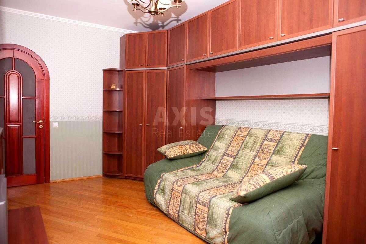 5к квартира пр-т Бажана Николая 36718847