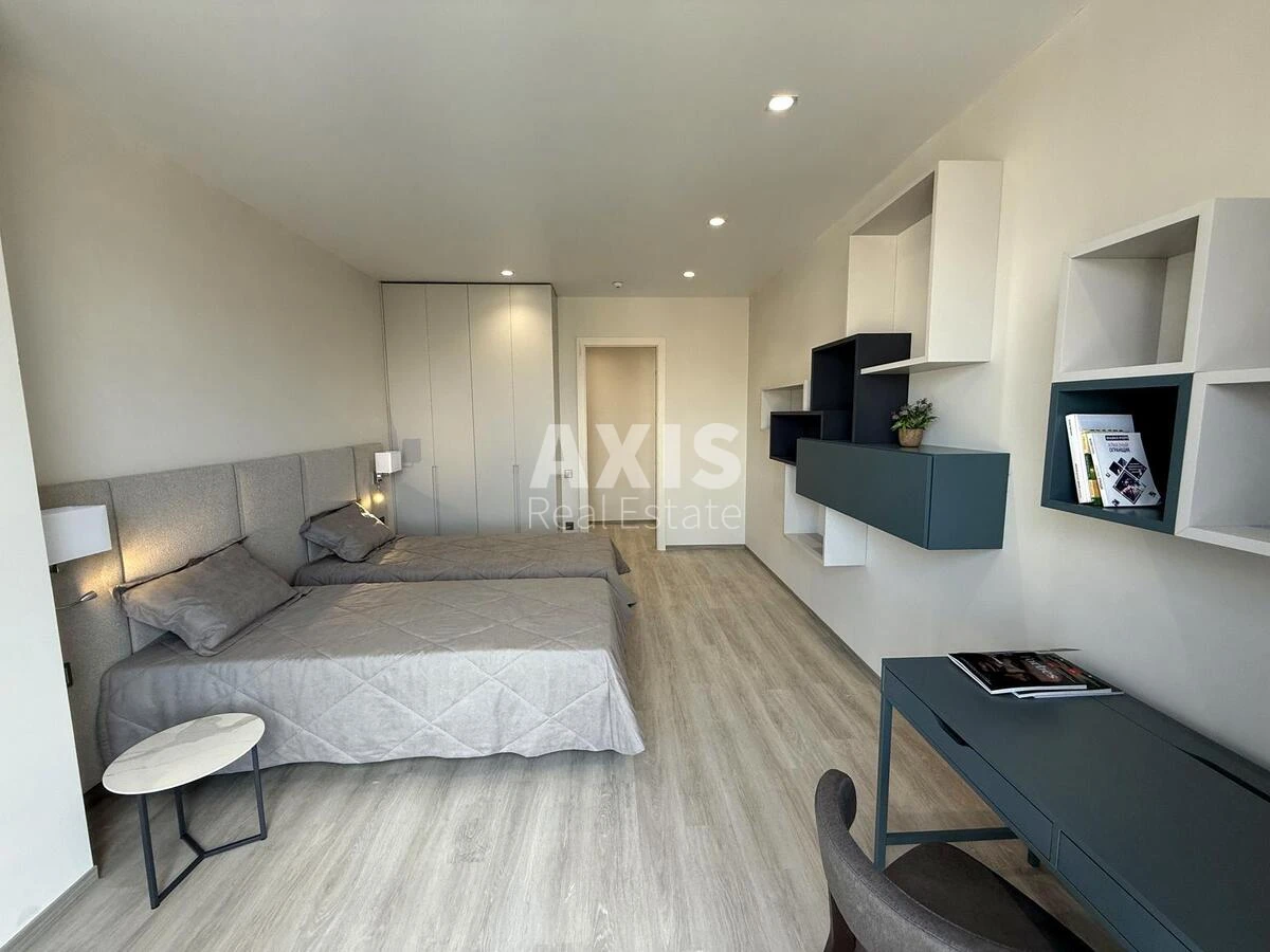 3k apartment vul. Antonovycha 118/9688282