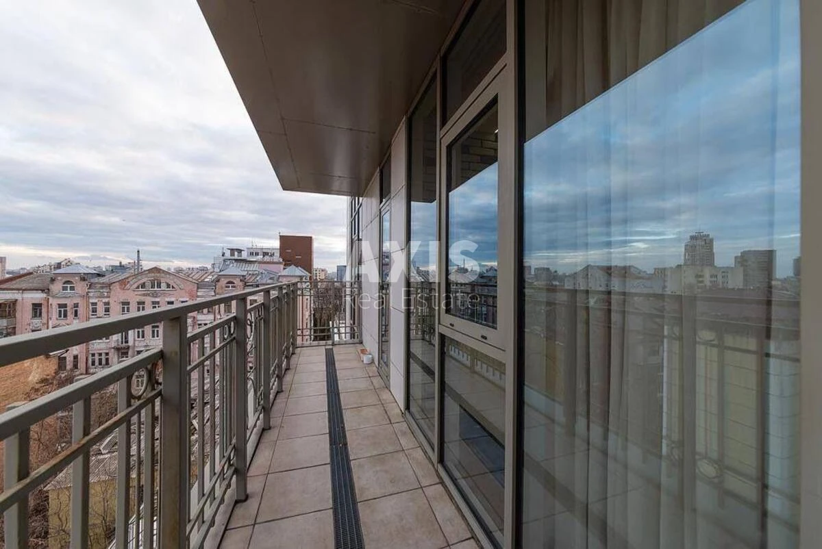 4k apartment vul. Bul'varno-Kudrjavs'ka 216950410