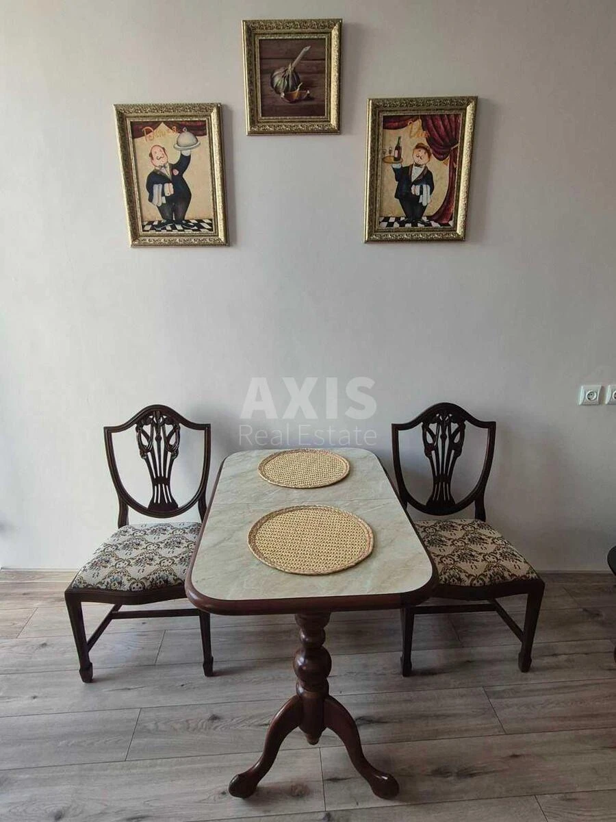 1k apartment vul. Borysoglibs'ka 16А696700