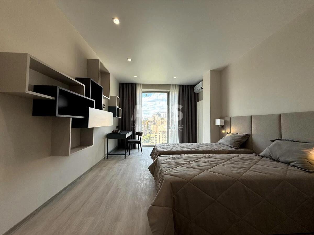 3k apartment vul. Antonovycha 118/9688283