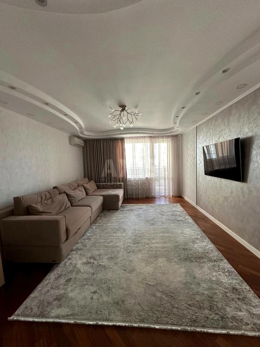 3к квартира бул. Дарницкий 10689744